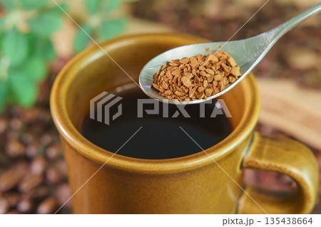 インスタントコーヒー　イメージ 135438664