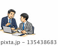 後輩に仕事を教える先輩ビジネスマン　コピースペース 135438683