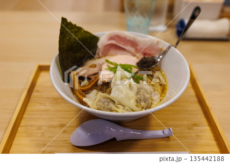 トリュフラーメン トリュフラーメン 135442188