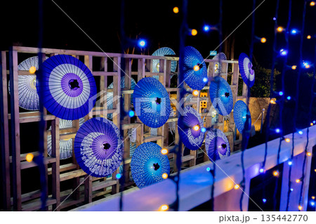 【愛知県飛島村】とびしま宵あかり 和傘と風鈴とイルミネーションの絶景 【愛知県飛島村】とびしま宵あかり 和傘と風鈴とイルミネーションの絶景 135442770