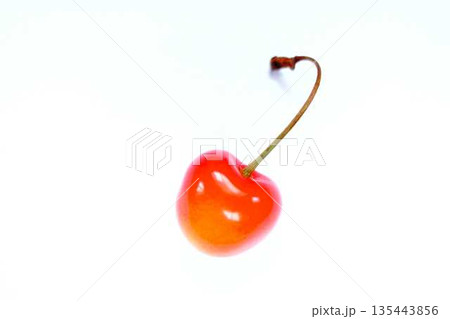 サクランボ　さくらんぼ　チェリー 135443856