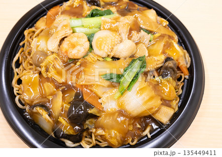 野菜たっぷりの美味しいあんかけ焼きそば 野菜たっぷりの美味しいあんかけ焼きそば 135449411