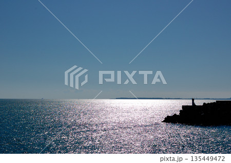 光る海 135449472