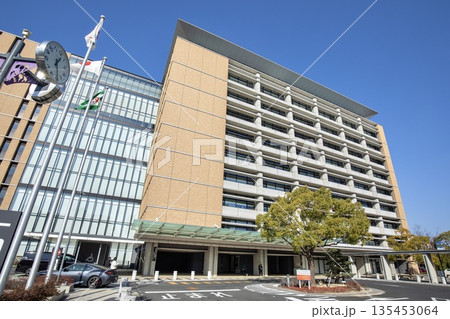 刈谷市、刈谷市役所の庁舎 刈谷市、刈谷市役所の庁舎 135453064