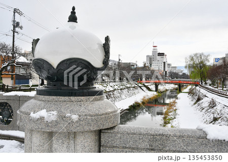 鳥取市街地の雪の袋側_07 135453850