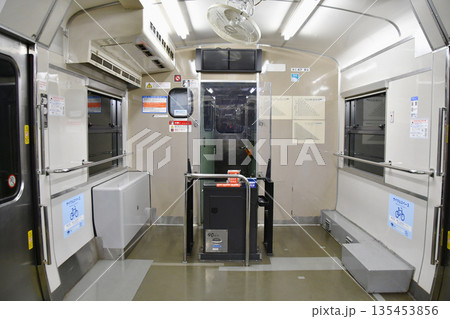 山陰線のキハ47車内_06 山陰線のキハ47車内_06 135453856