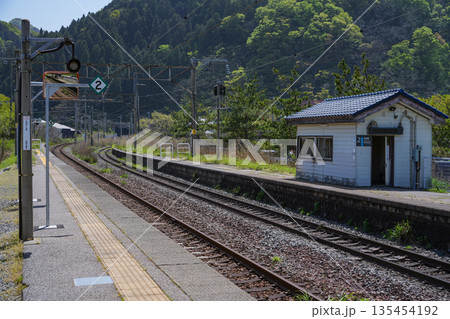 新潟県_羽越本線_勝木駅 135454192