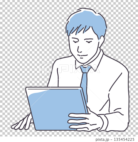 タブレットを見るネクタイ姿の男性 135454225