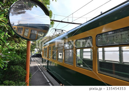 新潟市南区の月潟駅と電車の風景(新潟県新潟市南区) 新潟市南区の月潟駅と電車の風景(新潟県新潟市南区) 135454353