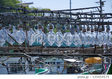 新潟県_笹川流れ_寝屋漁港 135454575