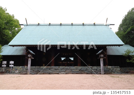 東雲神社:拝殿(愛媛県松山市) 東雲神社:拝殿(愛媛県松山市) 135457553