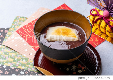おしるこ【食べ物素材】 135460829