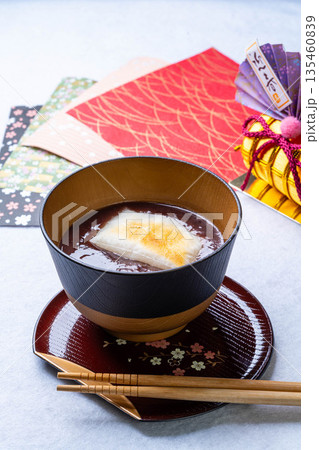 おしるこ【食べ物素材】 135460839