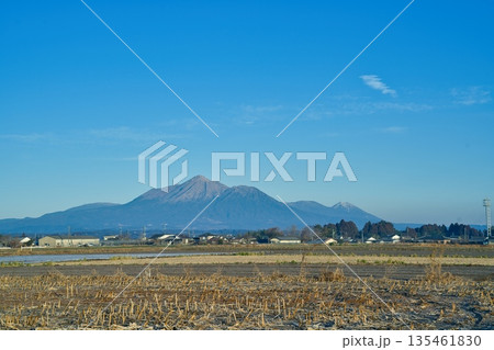霧島連山 都城市令和8年 霧島連山 都城市令和8年 135461830
