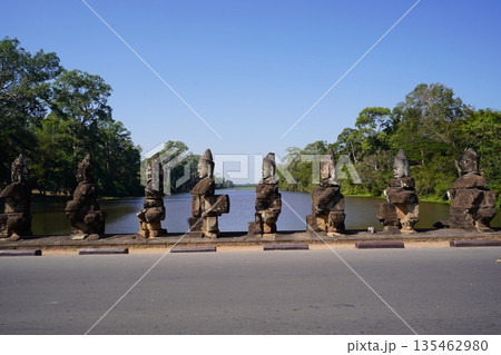 カンボジアシェムリアップで人気の観光スポットアンコール遺跡群 135462980