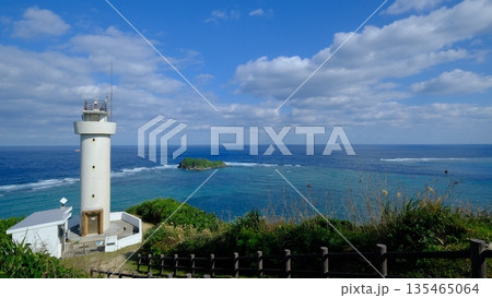石垣島の白い灯台 石垣島の白い灯台 135465064