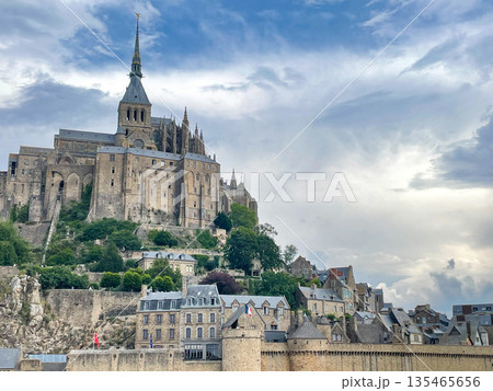 フランスの世界遺産・モン=サン=ミシェル フランスの世界遺産・モン=サン=ミシェル 135465656