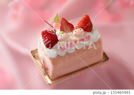 ひな祭りケーキ ひな祭りケーキ 135465991