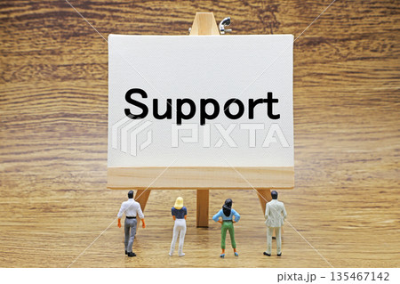 Supportの文字素材 Supportの文字素材 135467142