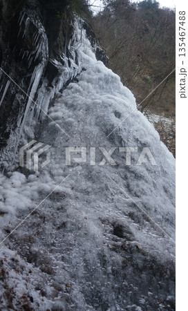 新九郎の滝氷瀑 135467488