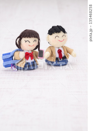 高校生の人形 135468258