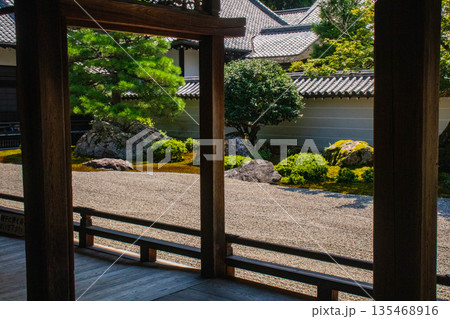 【京都風景】南禅寺(1) 方丈庭園「虎の子渡しの庭」 【京都風景】南禅寺(1) 方丈庭園「虎の子渡しの庭」 135468916