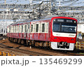 浦賀へ向けて京急本線をゆく京浜急行電鉄1000形1500番台 135469299