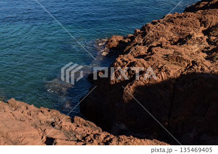 French Riviera coast with red rocks in Saint Raphael 135469405