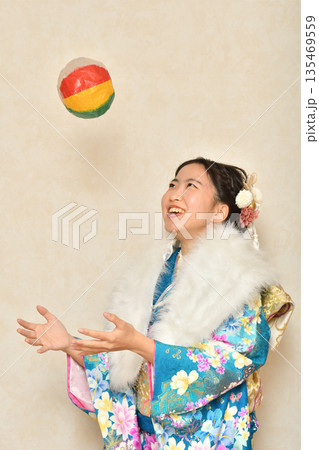 振袖の女の子 振袖の女の子 135469559