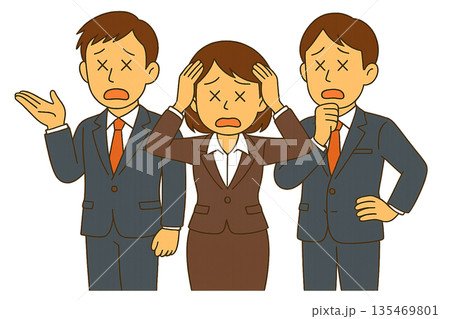 困った表情の若いビジネスマンとビジネスウーマンの上半身 135469801