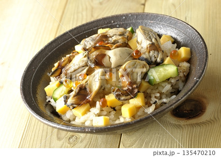 牡蠣入りちらし寿司 牡蠣入りちらし寿司 135470210