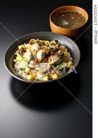 牡蠣入りちらし寿司とお吸物 牡蠣入りちらし寿司とお吸物 135470554