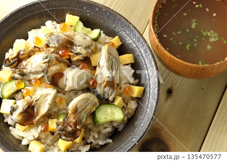 牡蠣入りちらし寿司とお吸物 牡蠣入りちらし寿司とお吸物 135470577