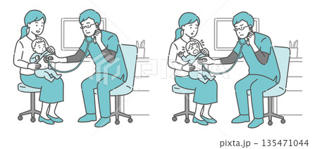 スクラブを着た男性医師による赤ちゃんと母親の聴診イラストセット（笑顔・泣く/体調不良） 135471044