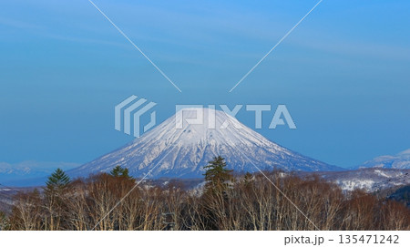 蝦夷富士 中山峠より撮影 2025年5月1日 蝦夷富士 中山峠より撮影 2025年5月1日 135471242