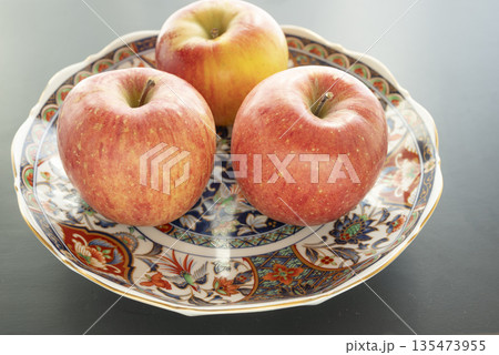 秋の味覚林檎 秋の味覚林檎 135473955