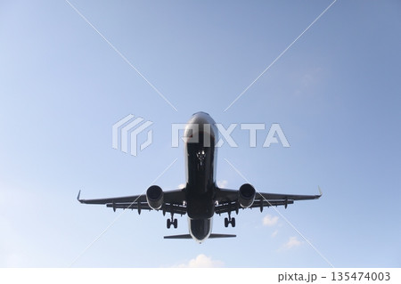 航空機 135474003