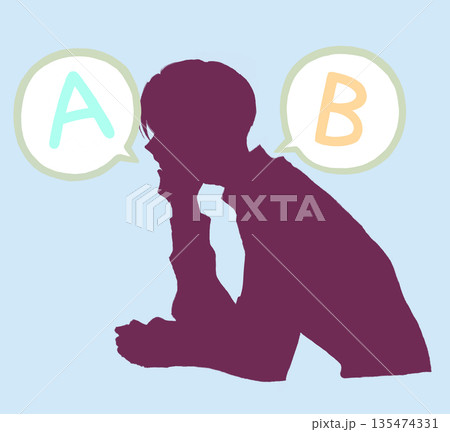 選択肢を考える頬杖をつく男性　AとB　シルエット 135474331