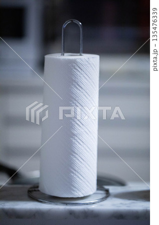 キッチンペーパー 135476339