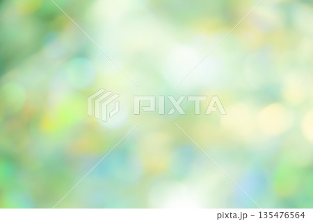 グリーンカラー系キラキラ背景イメージ グリーンカラー系キラキラ背景イメージ 135476564