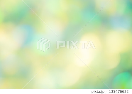 グリーンカラー系キラキラ背景イメージ グリーンカラー系キラキラ背景イメージ 135476622