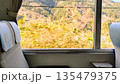 車窓から見える景色 135479375