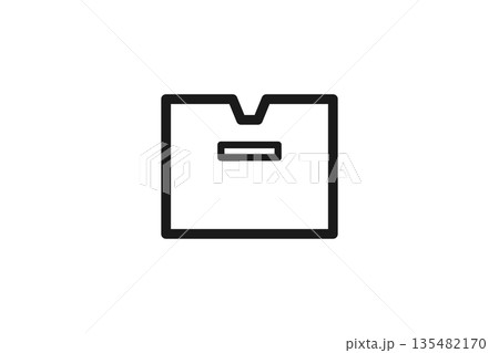 書類整理に使う収納ボックスの線画アイコン 書類整理に使う収納ボックスの線画アイコン 135482170