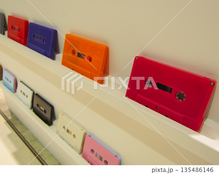おしゃれなカセットテープ おしゃれなカセットテープ 135486146