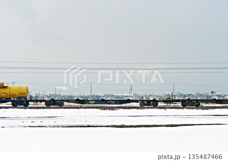 北陸本線 美川-加賀笠間 JR貨物 コキ104-2397 北陸本線 美川-加賀笠間 JR貨物 コキ104-2397 135487466
