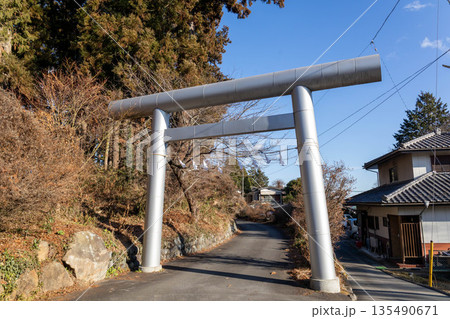伊勢宮参道の鳥居　群馬県中之条町 135490671