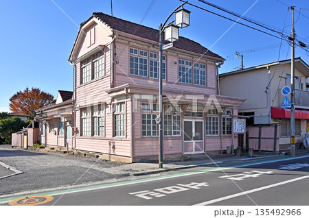 越谷散歩・横田診療所(旧越ヶ谷郵便局) 越谷市越ケ谷 越谷散歩・横田診療所(旧越ヶ谷郵便局) 越谷市越ケ谷 135492966