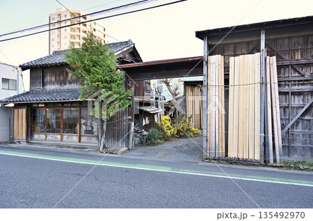 越谷散歩・材木店 越谷市越ケ谷 越谷散歩・材木店 越谷市越ケ谷 135492970