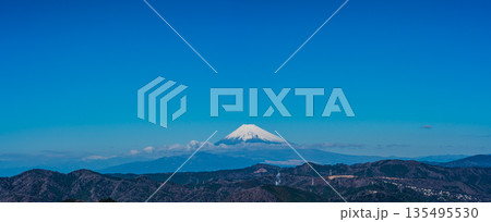 大室山登山リフト 山頂からの富士山　パノラマ【静岡県伊東市】 135495530