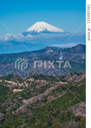 大室山登山リフト 山頂からの富士山【静岡県伊東市】 135495561